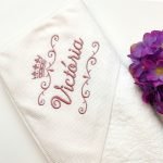 toalha de bebé rosa velho personalizada nome e monograma