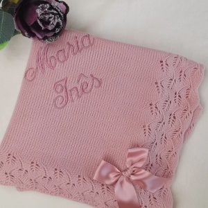 Manta para bebé com laço rosa velho personalizada